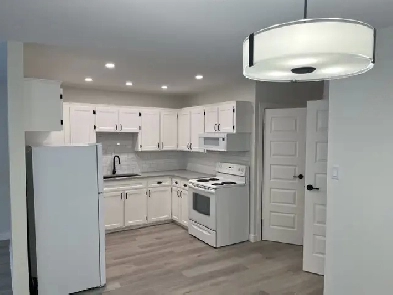 For Rent.  120 Rossmo Rd.  $1650 mnth Image# 5