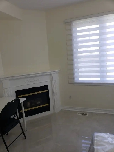 Rooms right by York University, Seneca, Schulich Business School Image# 2