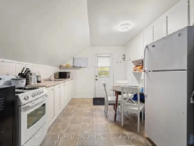 2 BED, 1 BATH - OSHAWA Image# 9