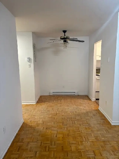 Bel appartement 3 1/2 Laval Image# 6