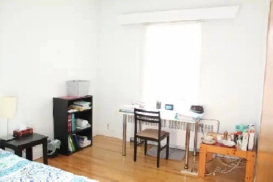 1er janvier à côté Cégep Garneau pour étudiant(e) non fumeur Image# 1