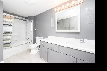 One Bedroom Lindenwoods Condo For Rent | April 2026 Image# 6