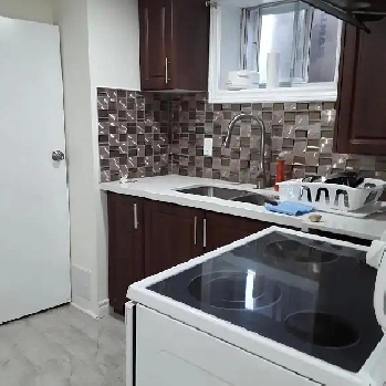 One privet furnished basement room rent Scarborough January 01 Image# 4