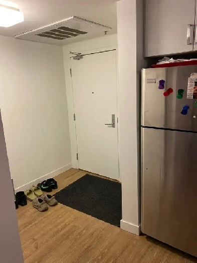 looking for roommate in 2 bedroom apartment Image# 3