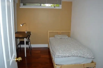 Room for Rent , Available Jan 15 2026. Image# 2