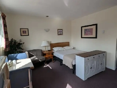 Fully Furnished Unit - All Amenities Included Image# 2