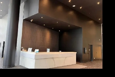 Modern 1BR Condo at MCity Mississauga – Steps from Square One! Image# 2