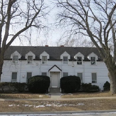 2 Bedroom Apt in Ajax Image# 1