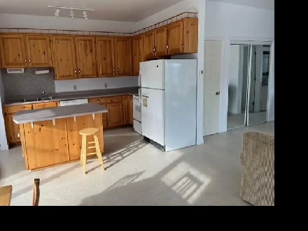 1-bedroom Apt on the Western Shore...Heat, & Water Included Image# 3