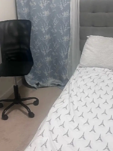 Furnished room  comes utilities Image# 4