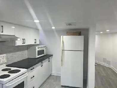 Room for rent  |  Single person or Two People Image# 1