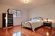 Private Master Bedroom For Rent In Mississauga Image# 8