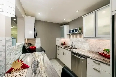 McKinnon Pointe Furnished (Short Term Rentals in Edmonton) Image# 3