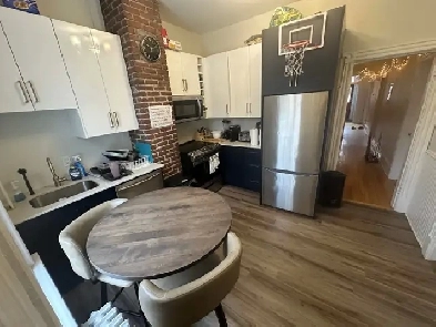 6059 south st Halifax 850$ Image# 1