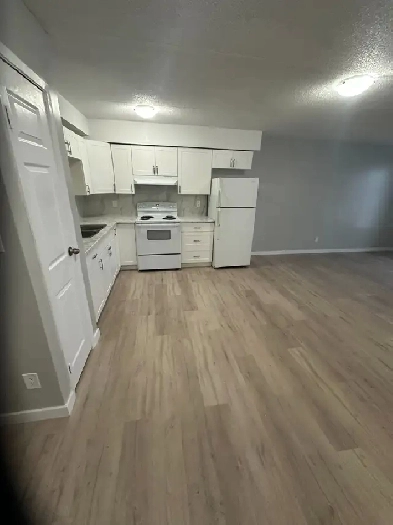 Three Bedroom available now in Minnow Lake Area Image# 1