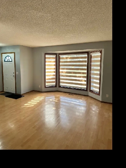 Beautiful upper-level house for rent NE Calgary Image# 5