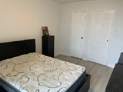 Room for Rent in Renovated Condo (Jan 1st) Image# 10