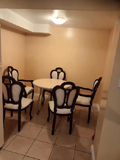 Two bedrooms basement apartment for rent :Brampton Image# 3