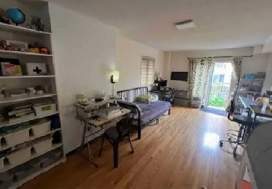 Fen 1st Mavis and Eglinton Image# 4