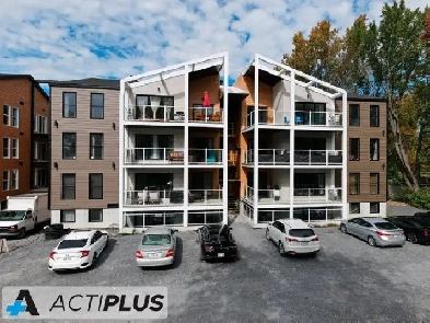 MAGNIFIQUE 5 1/2 à  louer à Venise en Québec