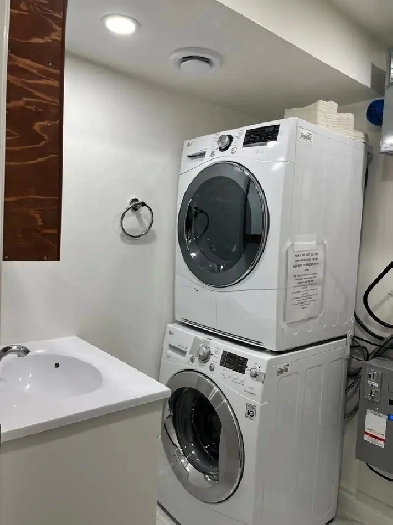 CLOSE TO VICTORIA PARK SUBWAY 1 FURNISHED BASEMENT ROOM FOR RENT Image# 4