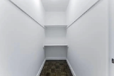 1 Bedroom Apartment for Rent - 340 The East Mall Image# 11