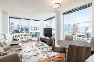 Downtown 2 Bed 1 Den 1 Bath For Rent Image# 1