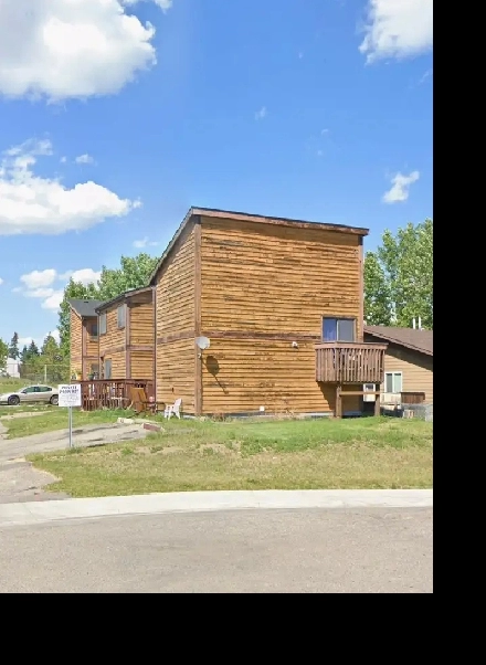 Near Marlborough Mall 3 bedroom town house $1500 Image# 1