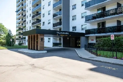 Room for Rent in Port Credit - Furnished, Parking Included Image# 1