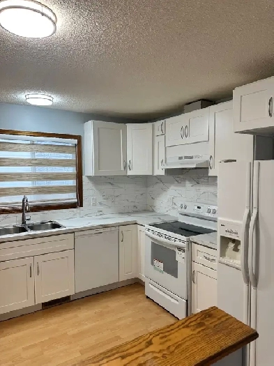 New beginning is good. 3 bedroom upper-level house for rent NE Image# 1