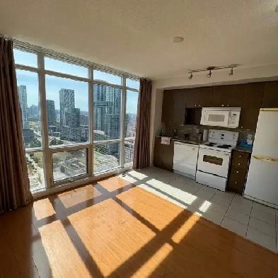 1 Bedroom Condo Downtown Toronto for Rent Image# 1