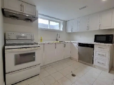 One bedroom basement apartment ) near York university Image# 1