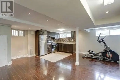 (Jan 1st) Scarborough Basement Room with Sep Entrance for rent Image# 1