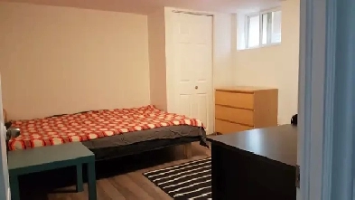 Private Room for Rent-Near Victoria Park Sub-Scarborough-Feb 1st Image# 1