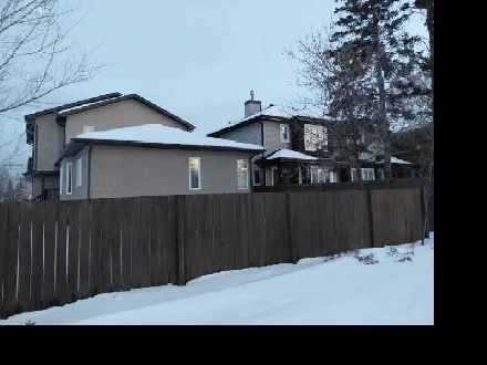 Two Bedroom Duplex Suite in West Edmonton Image# 1