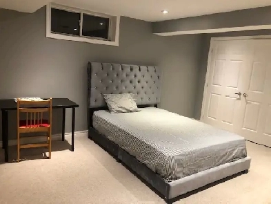 Room for rent in Kanata high tech -Ciena, Blackberry,No Image# 1