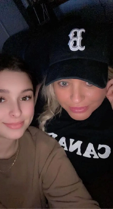 LOOKING FOR 2 BEDROOM IN PORTERS LAKE OR SURROUNDING AREA