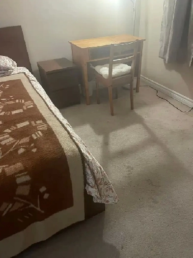 Furnished Master Bedroom in a cozy and clean family home Image# 1