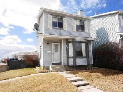 Falconridge whole single house 3 bedrm. 2 liv room $1800/m ut Image# 1