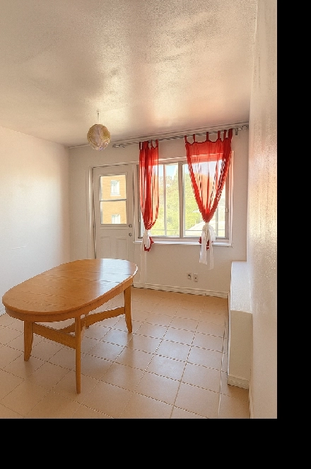 3 1/2 À louer, disponible dès maintenant Montréal Image# 1