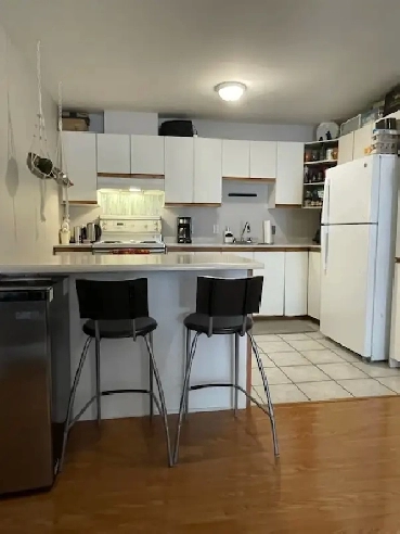 Style Condo 4 1/2 secteur tranquille Image# 1