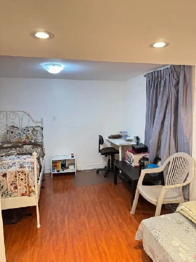 Private One Bedroom Basement Unit in Scarborough Image# 1