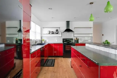 FURNISHED INCLUSIVE 2bedroom 1bathroom Upper unit in Byron Vill