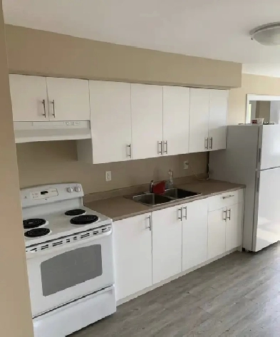 odsp and Ontario works welcome (furnished room)