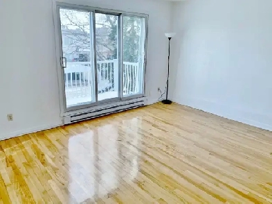 À louer – St-Léonard, 4 ½ au 2e étage (6297 De Blainville) Image# 1