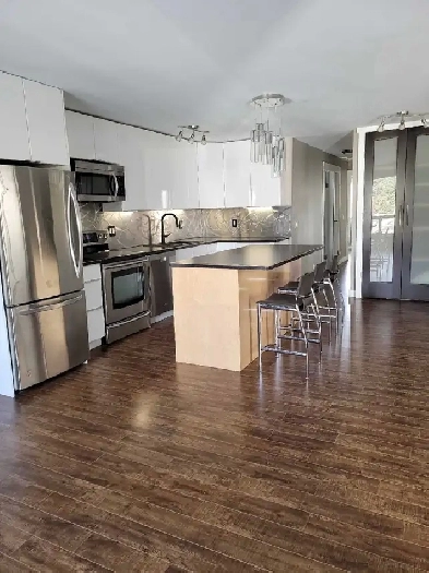 4 beds to baths for Rent, available now! Image# 1