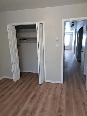 4 1/2 À Louer Image# 1