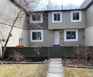 Room for rent in Dalhousie, convenient location! Image# 1