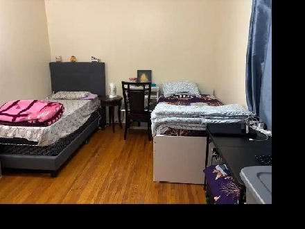 Room for rent for female on ground floor in Malton in sharing Image# 1