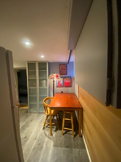 1 Bed 1 Bath Apartment Image# 1